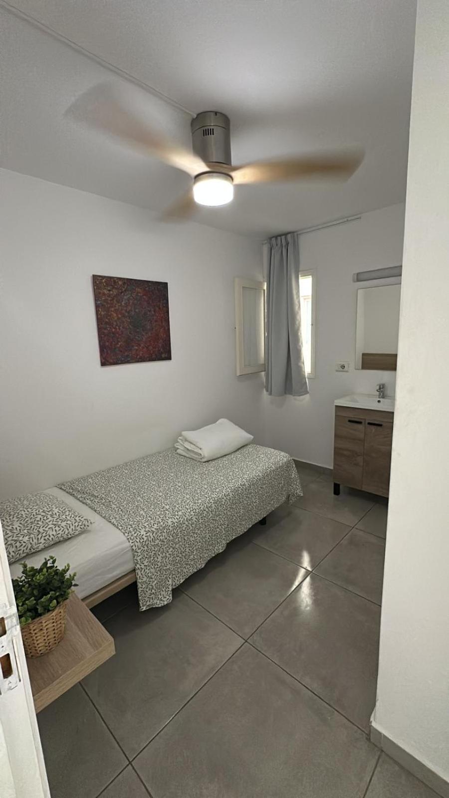 Cisne By Nest Hostel San Antonio  Ngoại thất bức ảnh